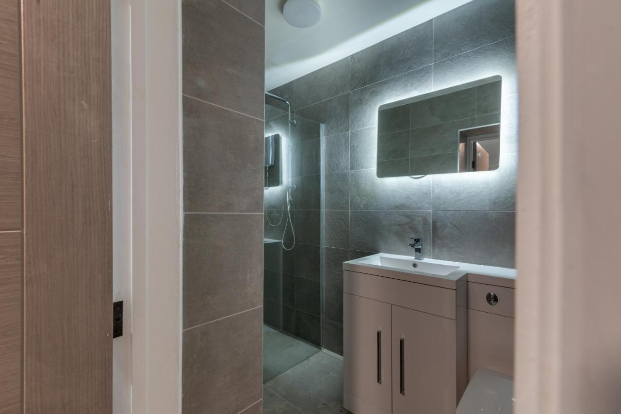 Cardiff Luxe Living Apartments Kültér fotó